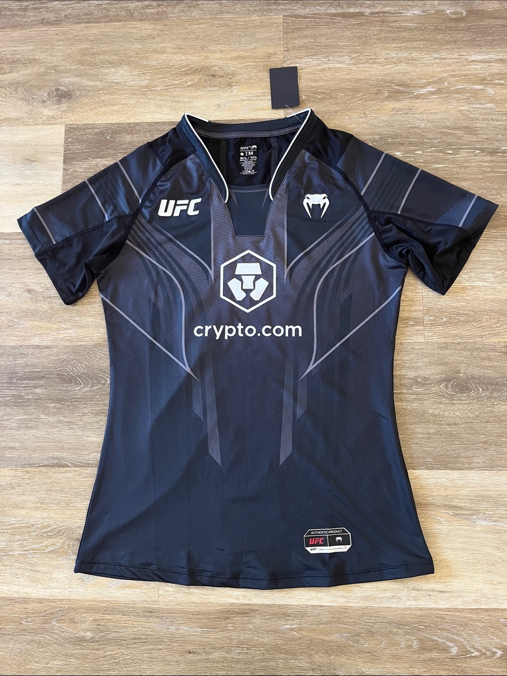NWT UFC Women’s Venum Fight Night 2.0 Walkout Jersey Black Size M